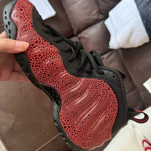 Nike Foams Cracked Lava - Picture 1 of 4